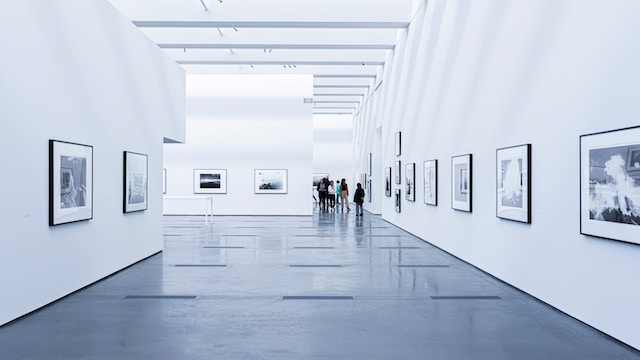 A bright and well-lit art museum